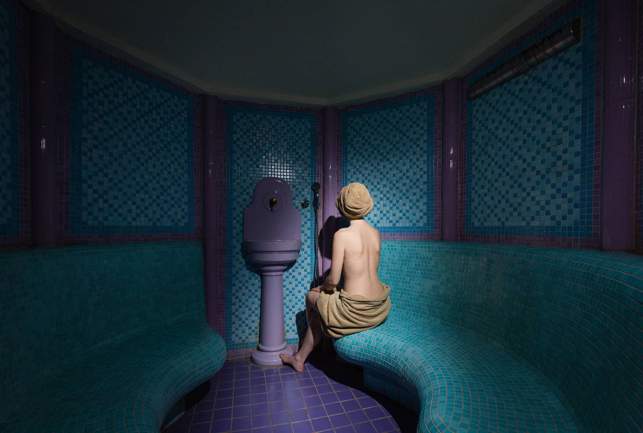 Piscina coperta riscaldata panoramica, Torri di Porsenna